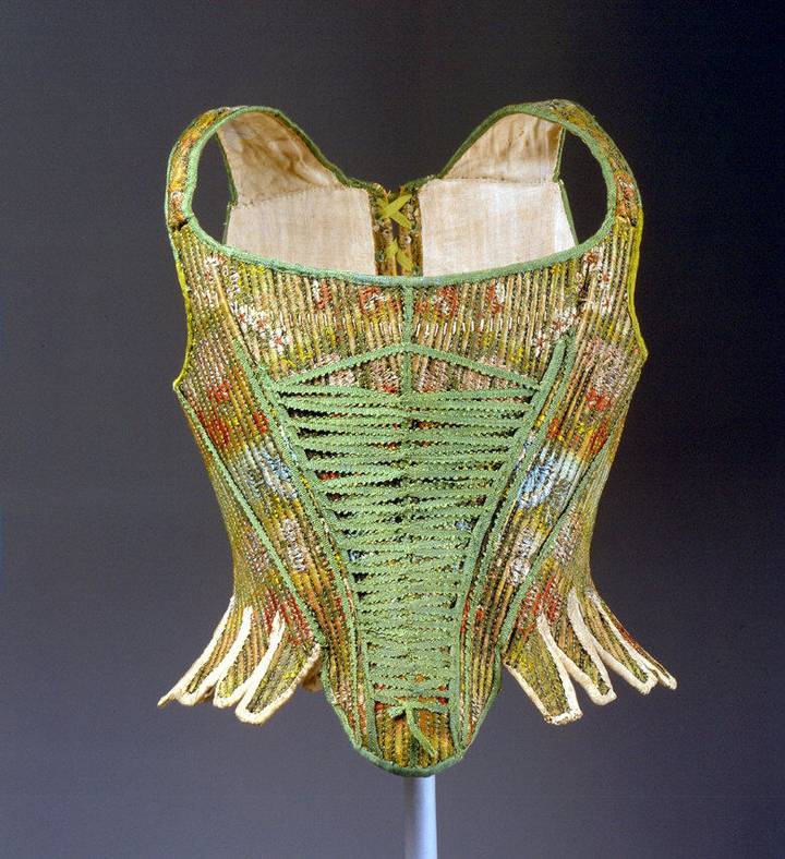 Corset, France, late 1760s. The Metropolitan Museum of Art (C.I.50.8.2).