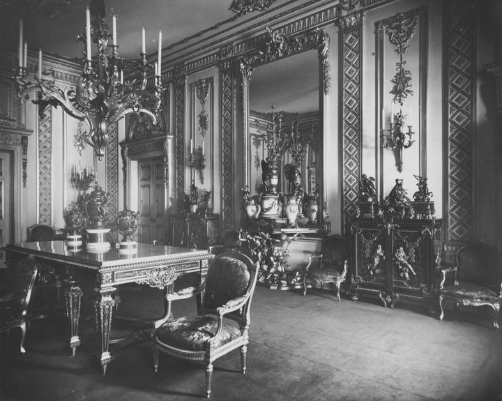 Back State Room, Hertford House, John Thomson, about 1888.